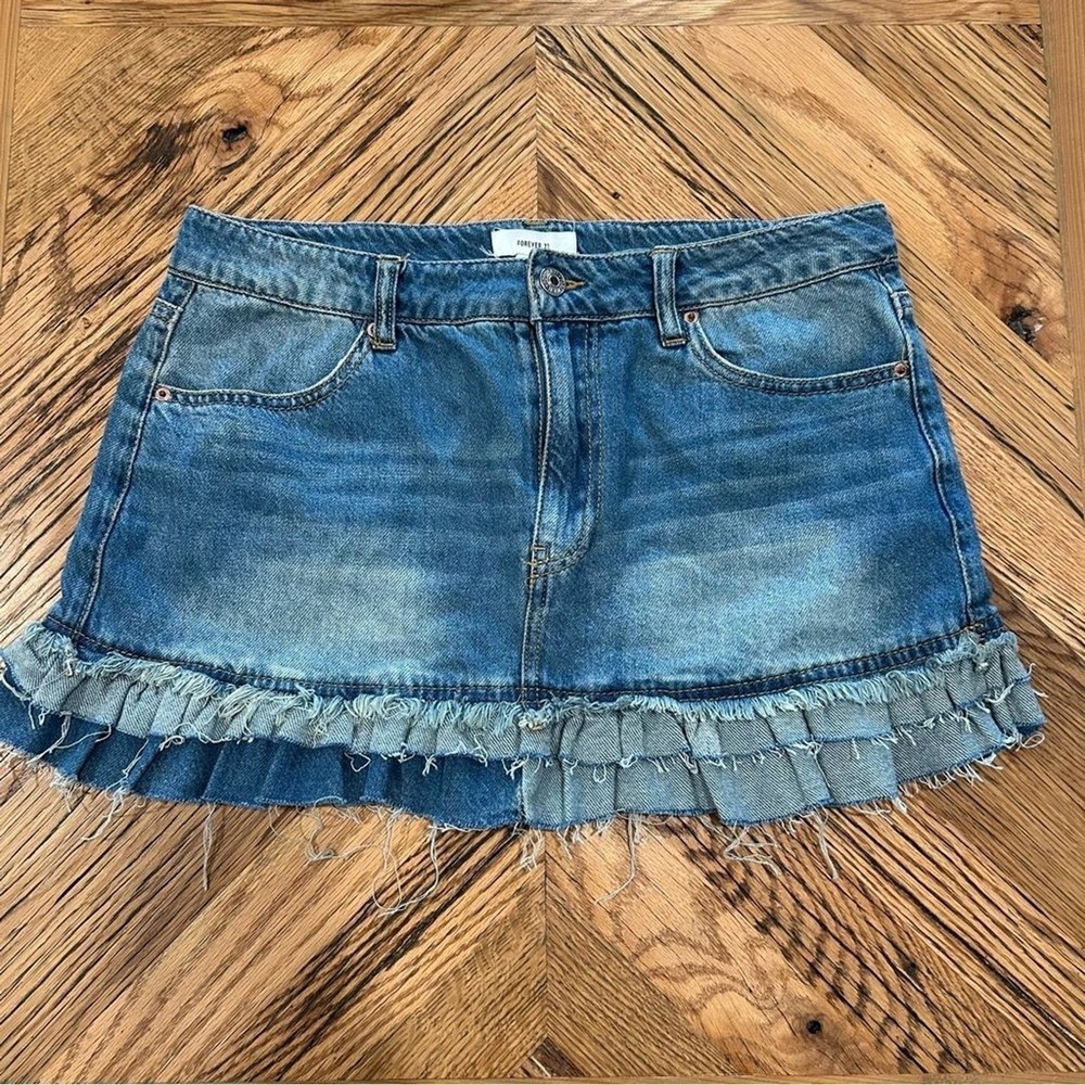 Forever 21 Denim Mini Skirt Distressed Ruffle Small Y2K Feminine Girly Summer